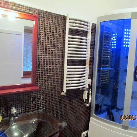 Apartment In The Centre Of Lemberg Exterior foto