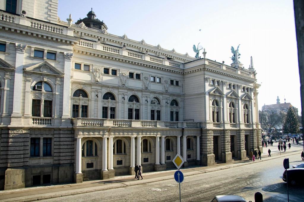 Apartment In The Centre Of Lemberg Exterior foto