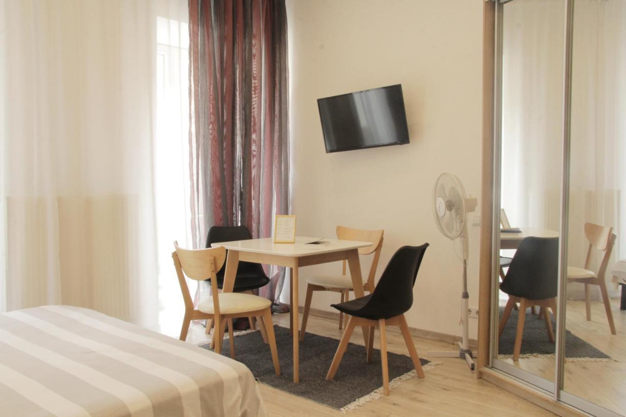 Apartment In The Centre Of Lemberg Exterior foto